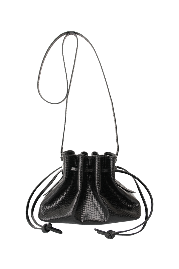 LE SAC X SISTERLYSTYLE — BLACK SCALES