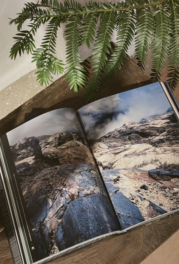 LIBRO CUMBRES BLANCAS — UN HOMENAJE A LOS GLACIARES COLOMBIANOS